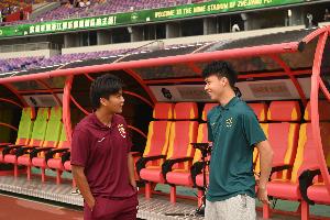 ewc电竞世界杯-北青：首练情况看，蒯纪闻为代表的年轻人可能为国足扛起进攻大旗